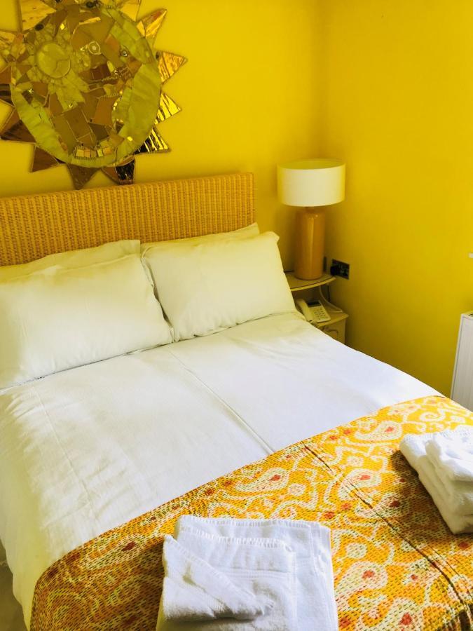 The Lion Hotel Welshpool Buitenkant foto